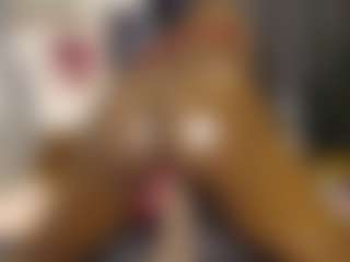 Queen-bree's Live Sex Cam Show