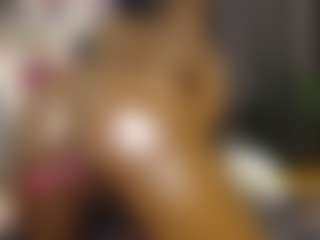 Queen-bree's Live Sex Cam Show