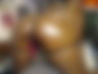 Queen-bree's Live Sex Cam Show