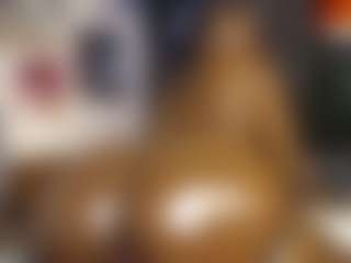 Queen-bree's Live Sex Cam Show
