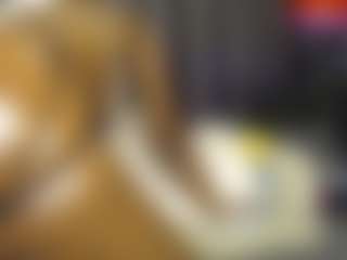 Live cam show with Queen-bree - Amateur on Camming Site