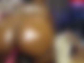 Queen-bree's Live Sex Cam Show