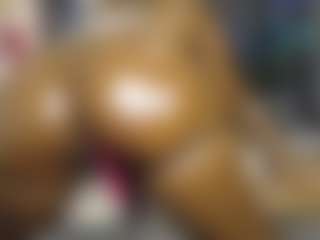 Queen-bree's Live Sex Cam Show