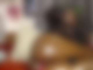 Queen-bree's Live Sex Cam Show