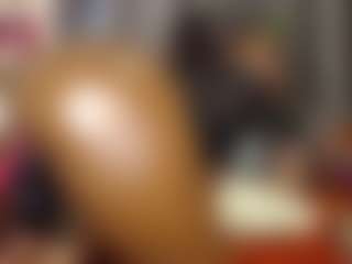 Queen-bree's Live Sex Cam Show