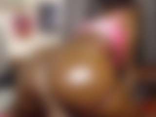 Queen-bree's Live Sex Cam Show