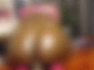 Queen-bree's Live Sex Cam Show