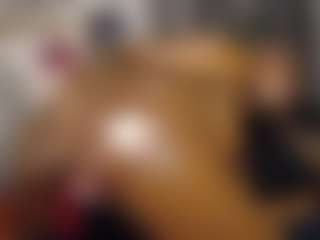 Live cam show with Queen-bree - Spank Black on Camsoda