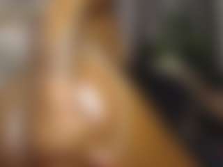 Queen-bree's Live Sex Cam Show