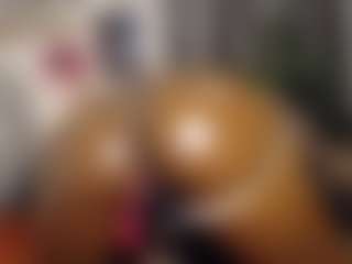 Queen-bree's Live Sex Cam Show