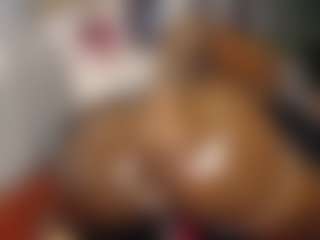 Queen-bree's Live Sex Cam Show