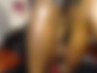 Queen-bree's Live Sex Cam Show