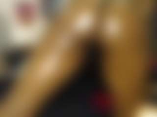 Queen-bree's Live Sex Cam Show
