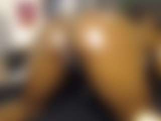Live cam show with Queen-bree - Cum on Camming Site