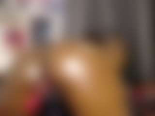 Queen-bree's Live Sex Cam Show
