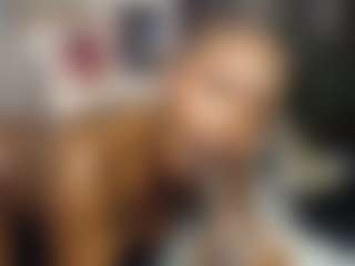 Queen-bree's Live Sex Cam Show