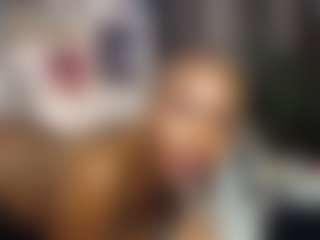 Queen-bree's Live Sex Cam Show
