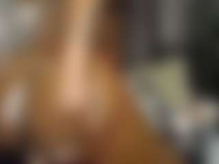 Live cam show with Queen-bree - Blowjob on hrnylive.com