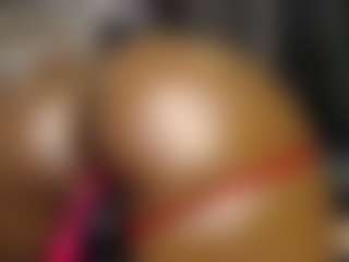Queen-bree's Live Sex Cam Show