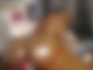 Queen-bree's Live Sex Cam Show