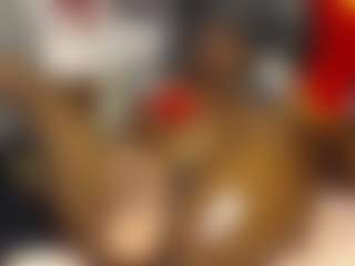 Queen-bree's Live Sex Cam Show
