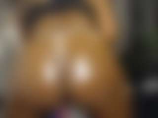 Queen-bree's Live Sex Cam Show