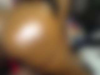 Queen-bree's Live Sex Cam Show