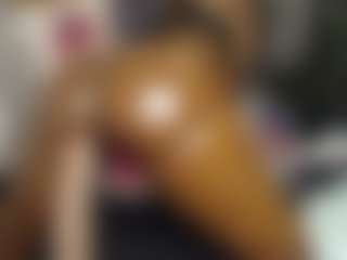 Queen-bree's Live Sex Cam Show