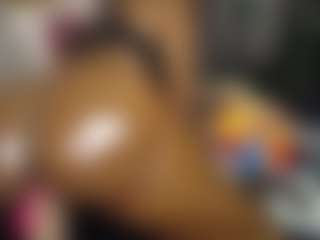 Queen-bree's Live Sex Cam Show
