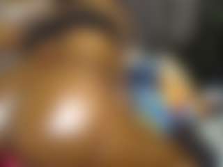 Queen-bree's Live Sex Cam Show