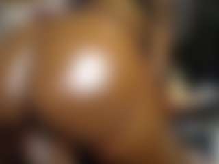 Queen-bree's Live Sex Cam Show