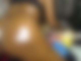 Queen-bree's Live Sex Cam Show