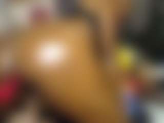 Queen-bree's Live Sex Cam Show