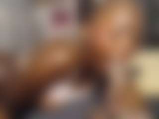 Queen-bree's Live Sex Cam Show