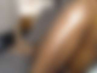 Queen-bree's Live Sex Cam Show