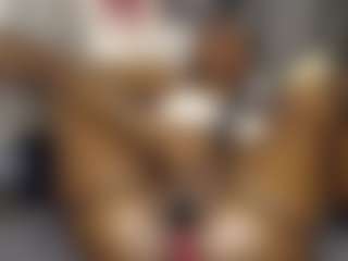 Queen-bree's Live Sex Cam Show