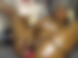 Queen-bree's Live Sex Cam Show