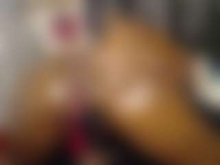 Queen-bree's Live Sex Cam Show