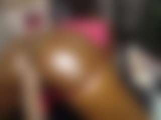 Queen-bree's Live Sex Cam Show