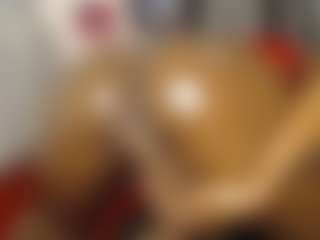 Queen-bree's Live Sex Cam Show