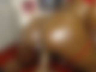 Queen-bree's Live Sex Cam Show