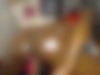 Queen-bree's Live Sex Cam Show