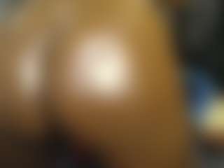 Queen-bree's Live Sex Cam Show