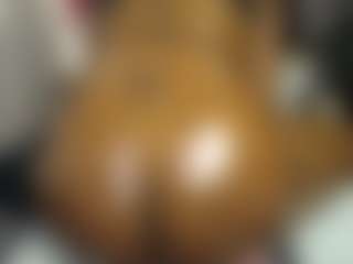 Queen-bree's Live Sex Cam Show