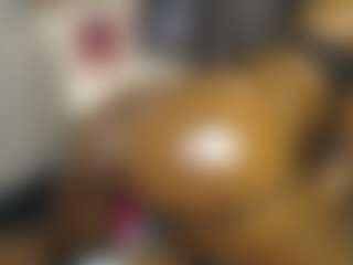 Queen-bree's Live Sex Cam Show
