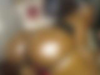 Queen-bree's Live Sex Cam Show