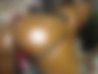 Queen-bree's Live Sex Cam Show