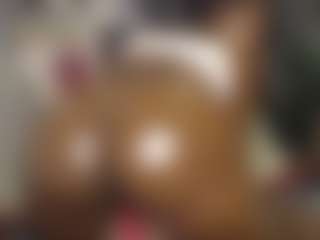 Queen-bree's Live Sex Cam Show