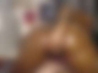 Queen-bree's Live Sex Cam Show
