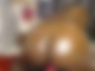 Queen-bree's Live Sex Cam Show